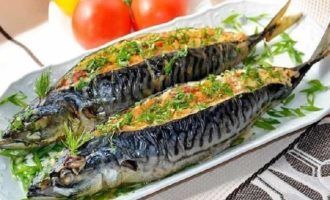 Makrill bakad i folie i ugnen - 10 läckra och snabba recept med foton steg för steg