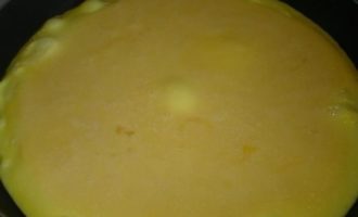 La truita sota la tapa ha d'aixecar-se i gairebé el doble de mida.