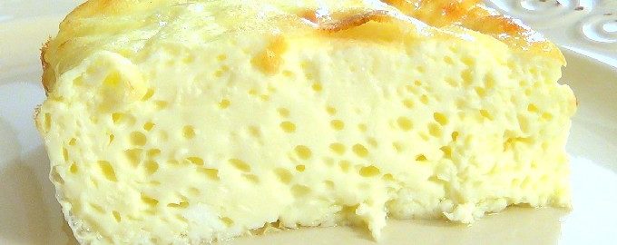 Frodig omelett i en stekpanna med mjölk - 10 recept med foton steg för steg
