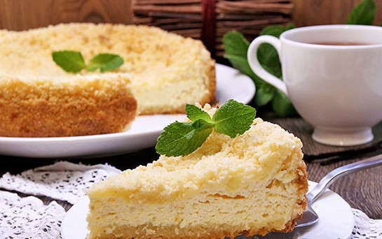 Royal cheesecake na may cottage cheese sa oven