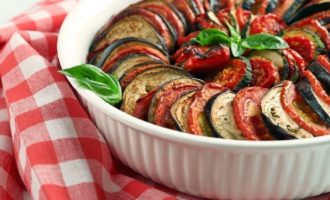 Klassisk ratatouille i ugnen