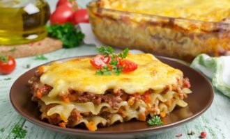 Lasagne med köttfärs hemma