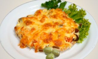 Kött i fransk stil med potatis i ugnen