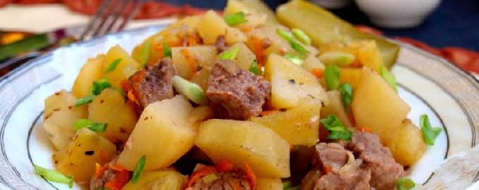 Khoai tây hầm thịt