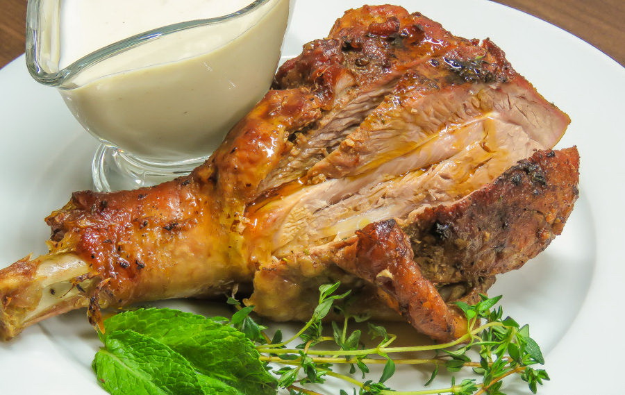Tobă de curcan coaptă la cuptor