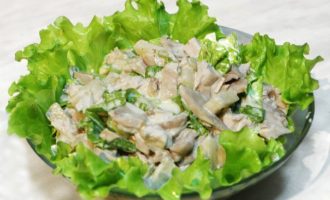 Salad với thịt gà và nấm - 10 công thức nấu ăn rất ngon với hình ảnh từng bước