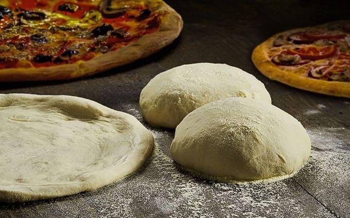 Kefir pizza dough