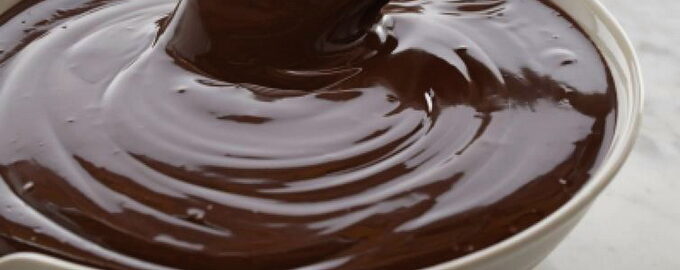 Chocoladeglazuur voor taart