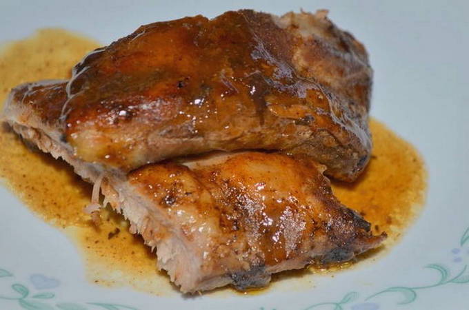 Coaste de porc la cuptor
