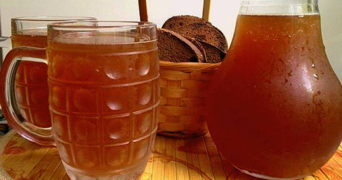 Kvas de kvas sec per a 3 litres a casa