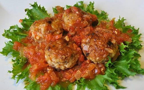 Mandonguilles amb salsa