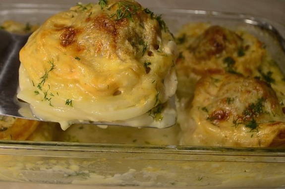 Nius de pasta amb carn picada