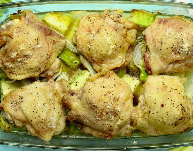 Kip met courgette in de oven