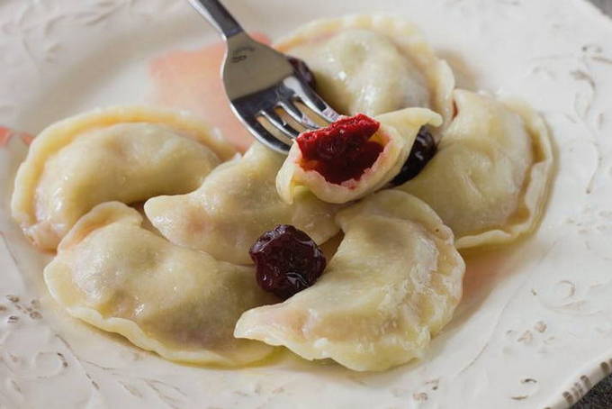 Dumplings met kersen