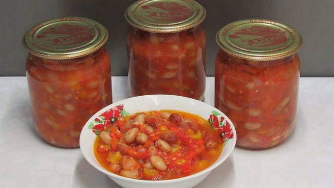 Salată cu fasole pentru iarnă