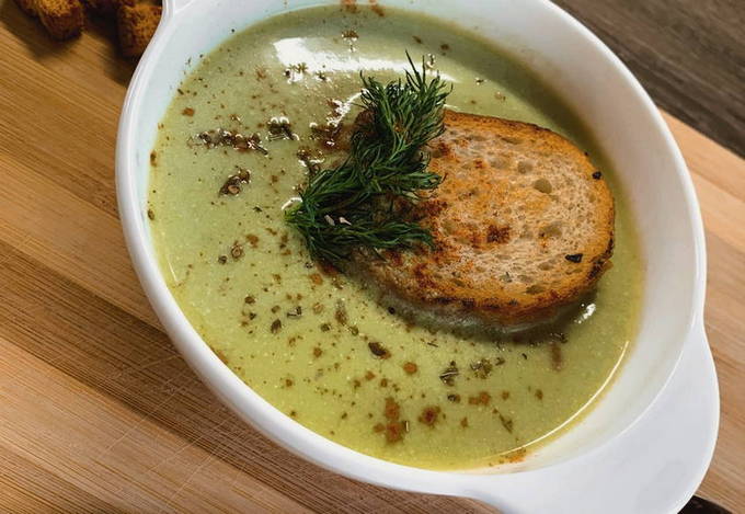 Broccolisoppa