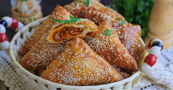 Pastissos de pasta de full al forn