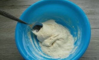 Amasseu fins que estigui suau, semblant a la massa de creps. Amasseu fins que estigui suau, semblant a la massa de creps.