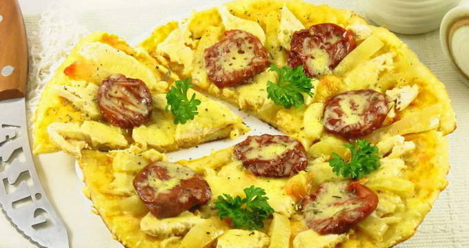 Pizza cu chefir într-o tigaie