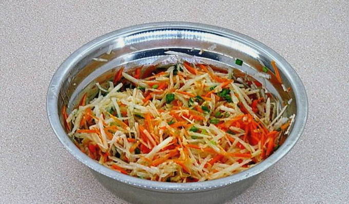 Salade van zwarte radijs