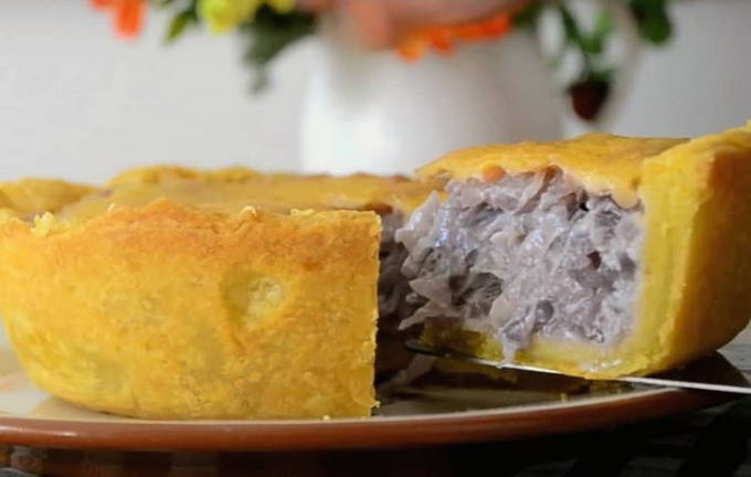 bánh hành tây