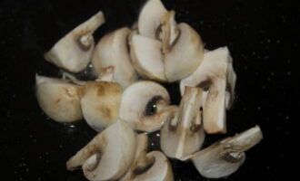 Hetzelfde doen we met champignons.