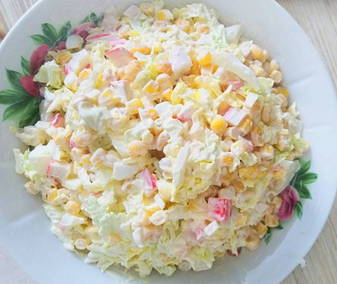 Salad với bắp cải Trung Quốc