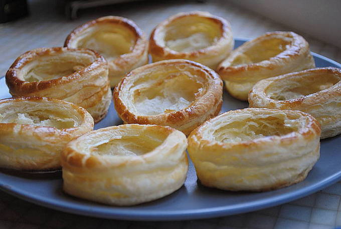 Puff pastry tartlets