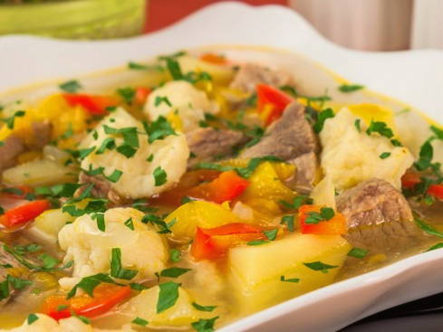 Sopa de brou de vedella