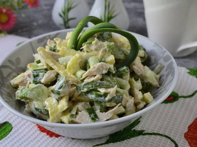สลัดแพนเค้กไข่