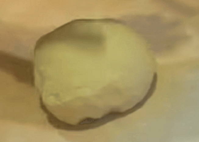 Chouxdeeg voor pasteitjes in kokend water