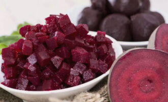Sfecla murată se păstrează bine în pivniță sau cămară mult timp. Preparate delicioase și reușite!