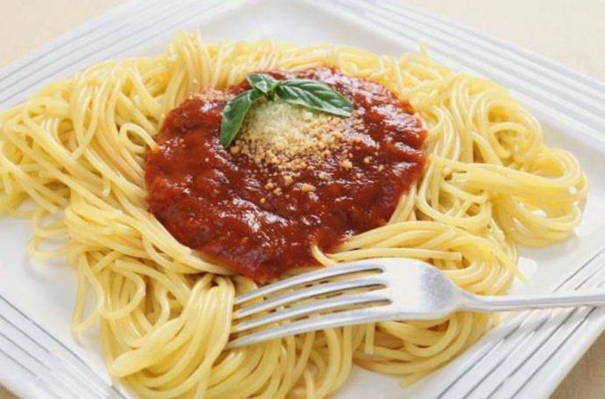 Hoe spaghetti te koken