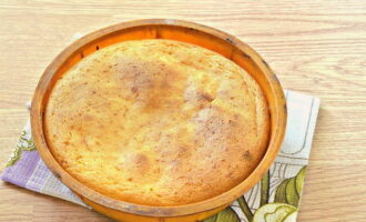 Poseu la llaminadura en un forn preescalfat a 180 graus durant 50 minuts.