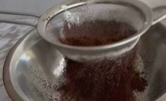 Cerneți acolo pudra de cacao de înaltă calitate.