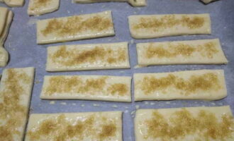 I distribuïm els productes semielaborats a poca distància els uns dels altres. 
