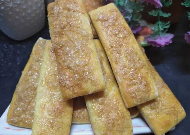 Llengües de pasta de full