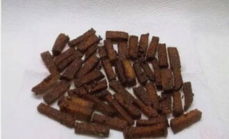 Nướng món khai vị trong 15 phút ở 200 độ.