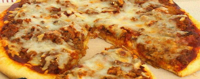 Pizza amb carn picada