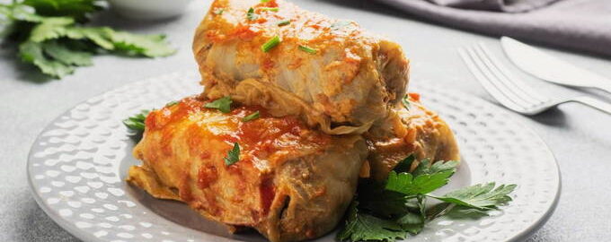 Rotllets de col farcits al forn