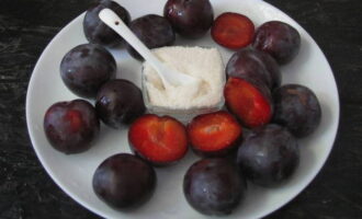 Reuneix els ingredients per a una melmelada fantàstica.