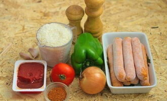 Låt oss förbereda de nödvändiga ingredienserna enligt listan.