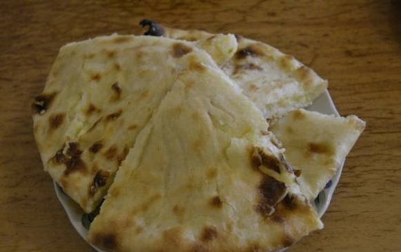 Pastís osset amb patates i formatge