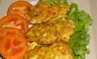 อกไก่สับกับมายองเนสในกระทะพร้อม ช่วยตัวของคุณเอง!