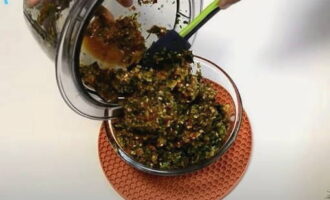 Obtinem o pulpa vegetala omogena.