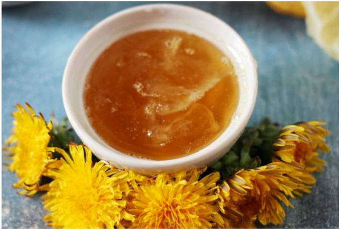 Dulceata de papadie cu lamaie