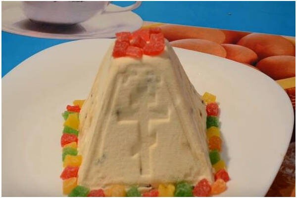 Formatge de Pasqua sense coure