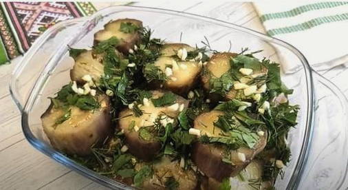 Instant marinated eggplants