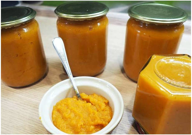 Pompoenkaviaar met tomatenpuree voor de winter