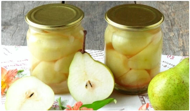 Pere în sirop pentru iarnă, feliate